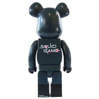 Squid Game Frontman 1000% de BE@RBRICK, 2022 (vue 2)