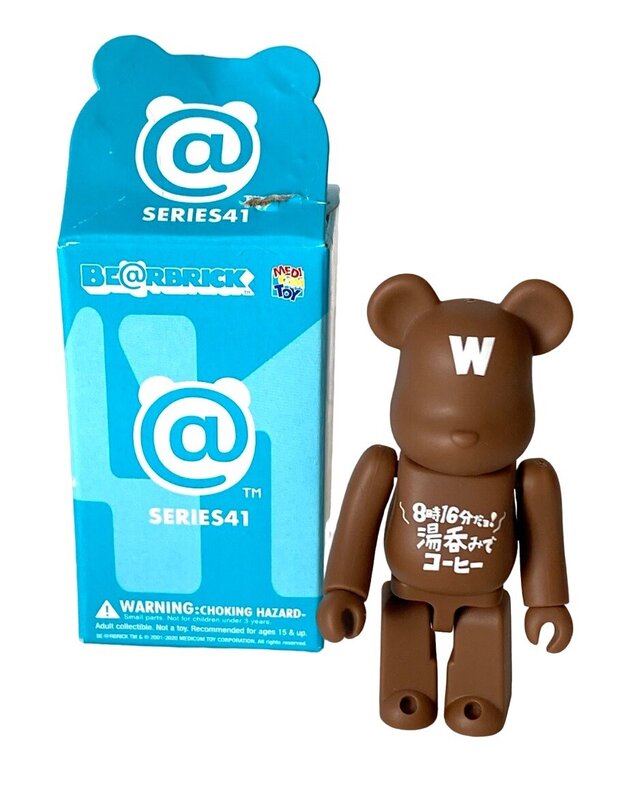 Bearbrick Series 41 Muro Tsuyoshi (It's 8:16! Let's have a Yunomi of Coffee) 100% de BE@RBRICK, 2020