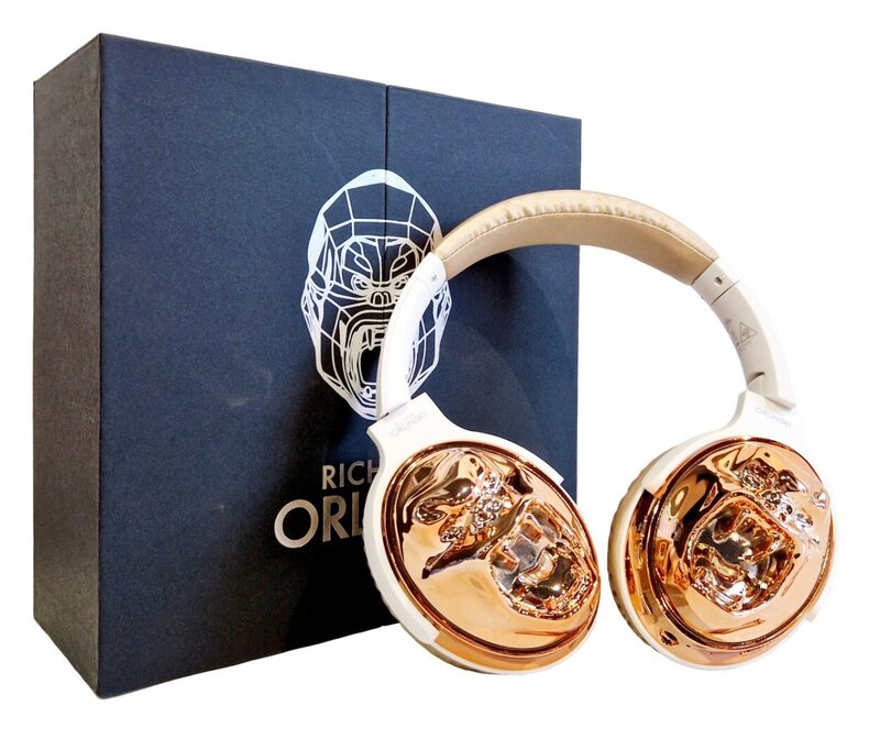 Kong Headphone (Gold) by Richard Orlinski, 2022