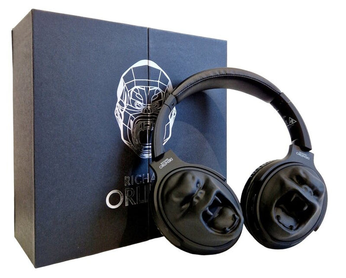 Kong Headphone (Black) by Richard Orlinski, 2022