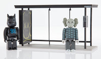 Kubrick 100% / Bus Stop 2 de KAWS, 2002