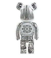 Bearbrick H.R. Giger White Chrome 1000% de BE@RBRICK, 2021 (vue 2)
