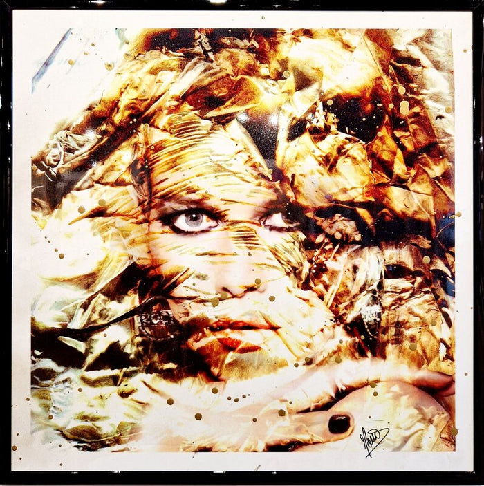 Claudia Schiffer de Moa Daliendog, 2023
