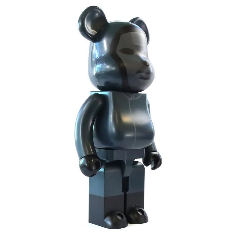Squid Game Frontman 1000% de BE@RBRICK, 2022 (vue 3)