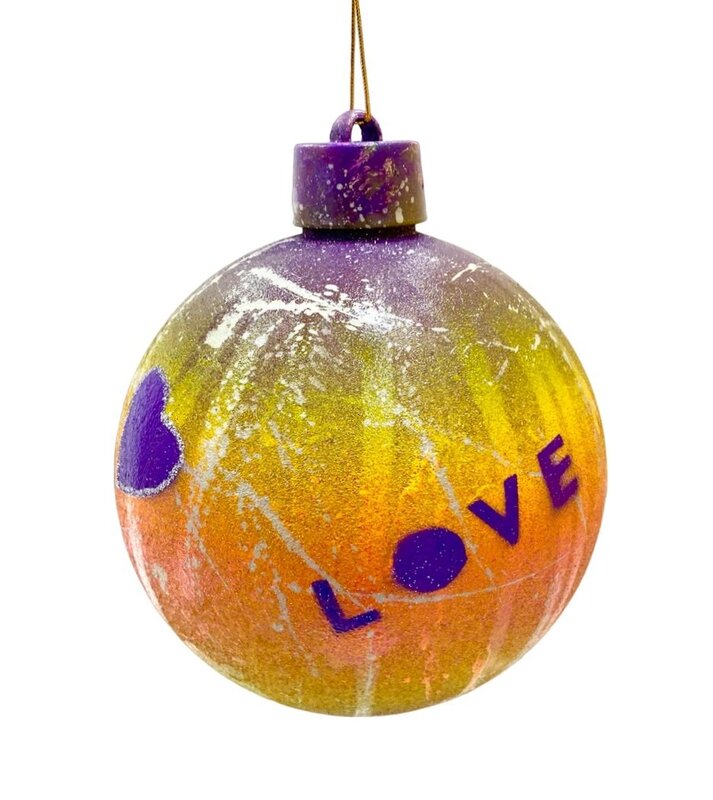 Christmas Tree Bauble N18 "The Queen" by Miss CoCo, 2023
