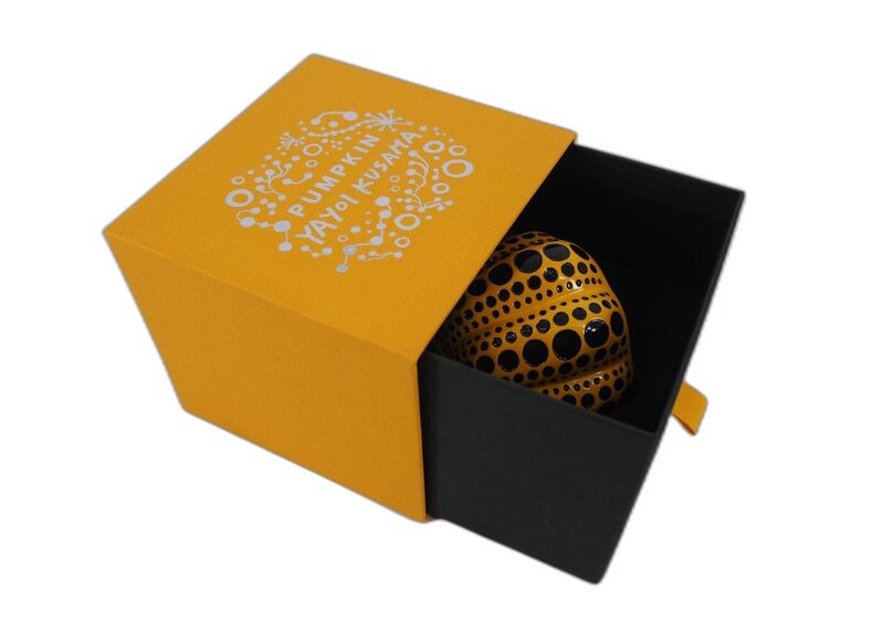 Black and Yellow Pumpkin by Yayoi Kusama, c. 2015 (view 6)