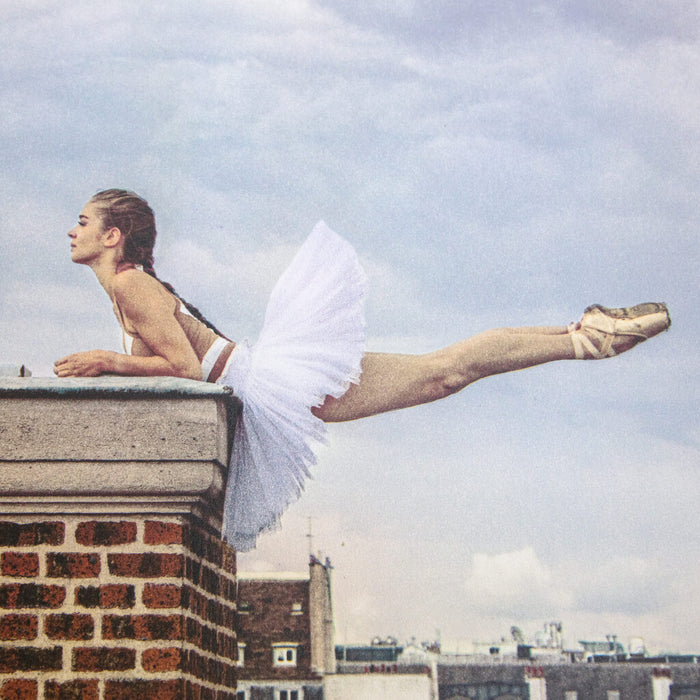 Ballet, Palais Royal, Paris, France de JR, 2020 (vue 2)