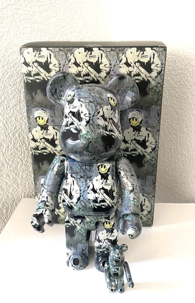 Bearbrick Riot Cop 400% + 100% by BE@RBRICK, 2021 (view 2)