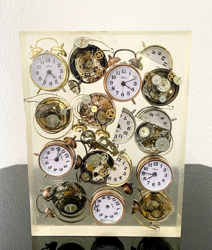 Colère de réveils d'Arman, 2000