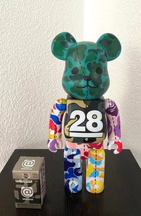 Bape 28th anniversary, Camo #4 400% de BE@RBRICK, 2021