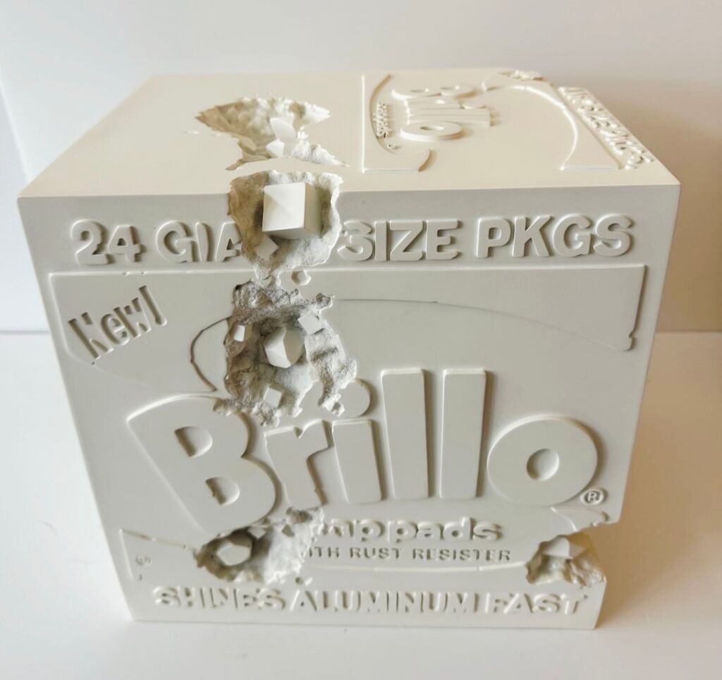 Eroded Brillo Box (White) de Daniel Arsham, 2020 (vue 6)