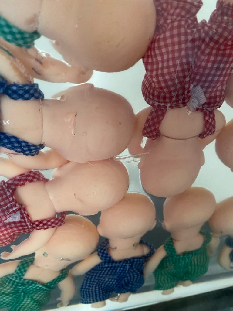 Dolls d'Arman, 2001 (vue 6)