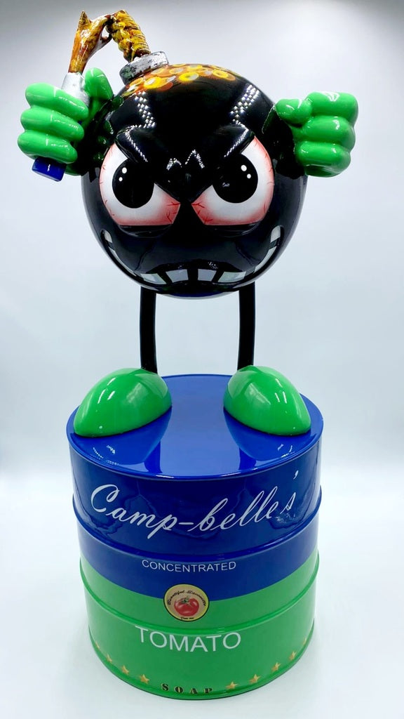 Miss Bomb "Camp Belles Blue" de Dom'One, 2020