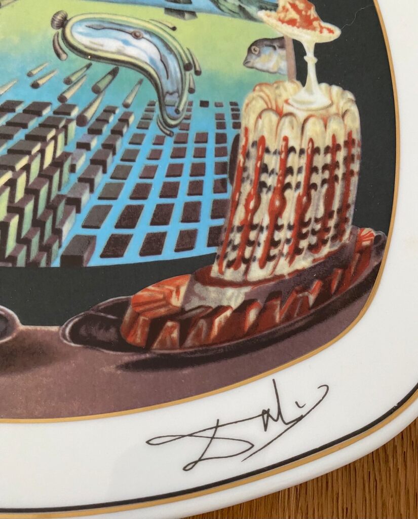 Les "je mange gala" by Salvador Dalí, 1981 (view 2)