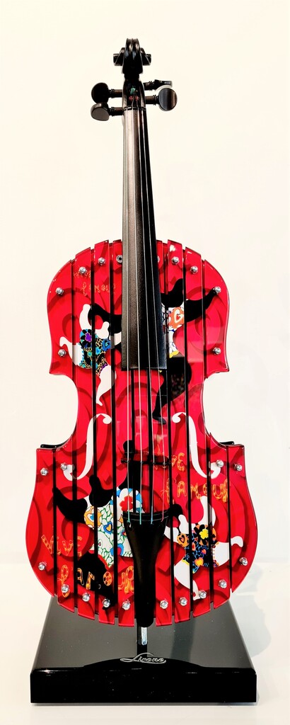Violin Niki de Saint Phalle de Lirone, 2020