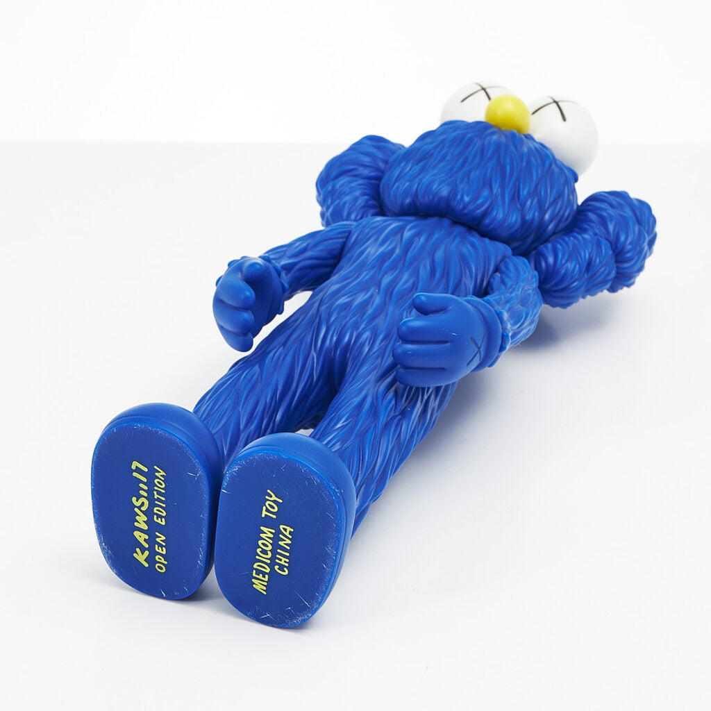 BFF MoMA Exclusive Blue Companion de KAWS, 2017 (vue 4)
