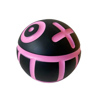 Mr. A Ball (Black) d'André Saraiva, 2018