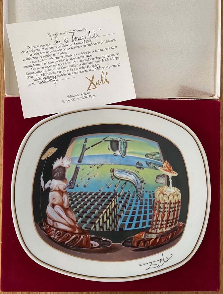 Les "je mange gala" by Salvador Dalí, 1981 (view 3)